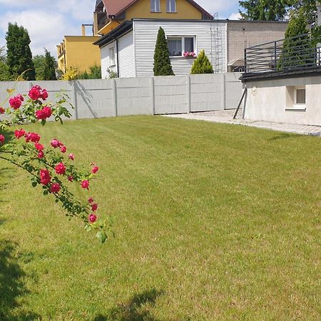 Apartament W Centrum Kielc Z Prywatnym Parkingiem Келце Екстериор снимка