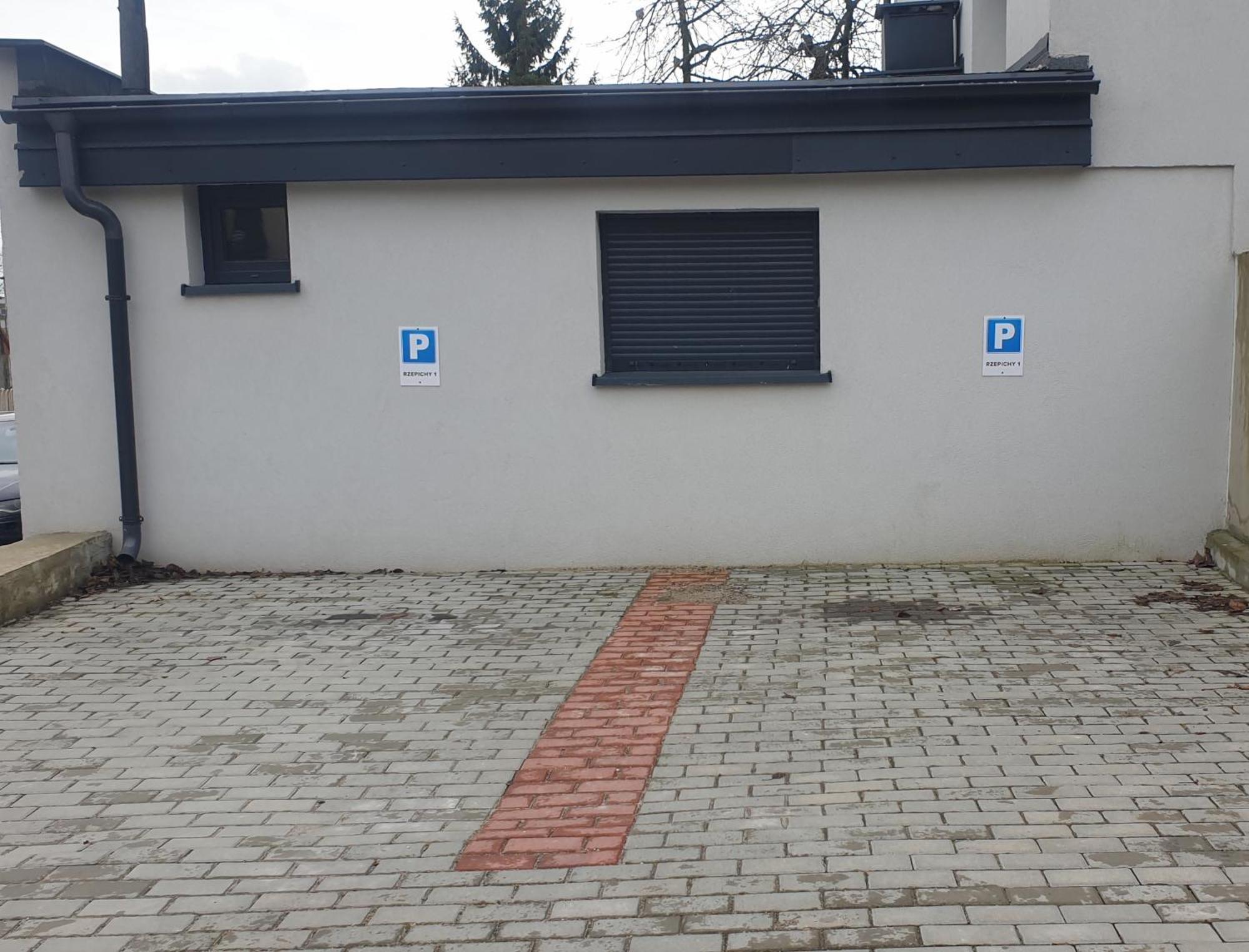 Apartament W Centrum Kielc Z Prywatnym Parkingiem Келце Екстериор снимка